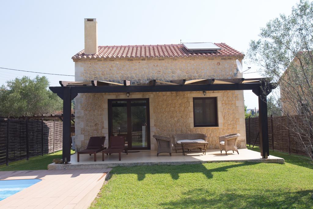 5 Stars Villas Свороната Екстериор снимка