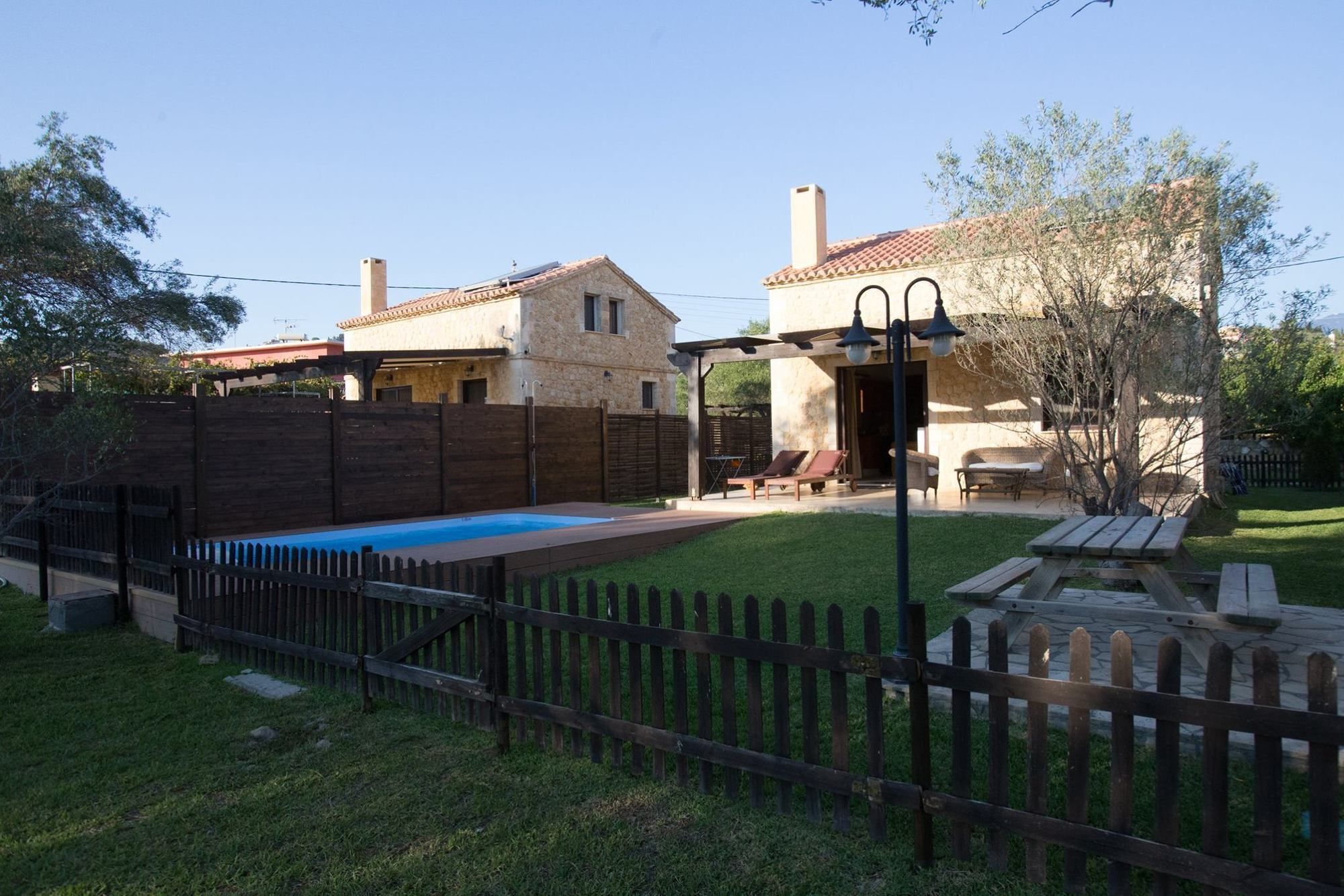 5 Stars Villas Свороната Екстериор снимка